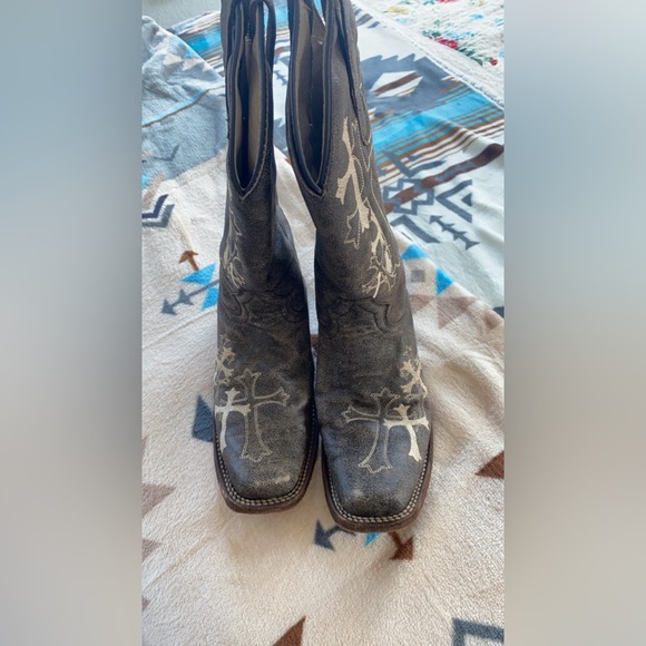 Circle g woman’s boots size 7 1/2 - Picture 4 of 4